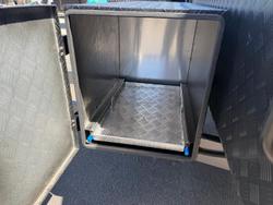 2025 Millard Display Model Sale X-Rider Big Bathroom