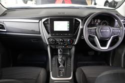 2023 Isuzu
MU-X LS-M