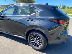2024 Lexus
NX 350h Luxury
