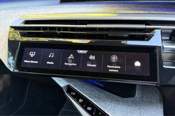 2024 Peugeot
                3008 GT Premium Hybrid