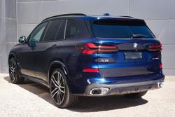 2024 BMW
                X5 xDrive30d M Sport