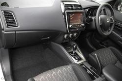 2024 Mitsubishi
ASX ES