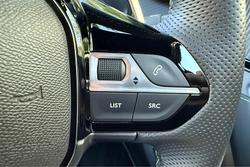 2024 Peugeot 2008 GT Hybrid