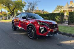 2024 Peugeot 2008 GT Hybrid