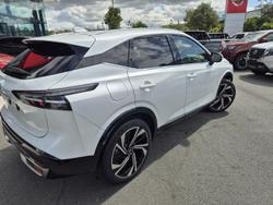 2025 Nissan
                QASHQAI Ti-L