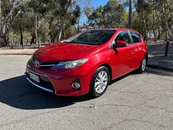 2014 Toyota
Corolla Ascent Sport
