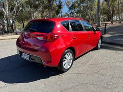 2014 Toyota
Corolla Ascent Sport
