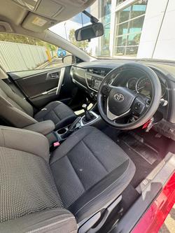 2014 Toyota
Corolla Ascent Sport
