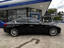 2013 INFINITI
                Q50 GT
