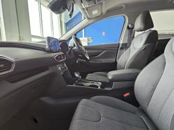 2023 Hyundai
                Santa Fe 
