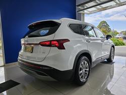 2023 Hyundai
                Santa Fe 