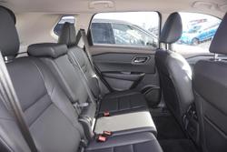 2025 Nissan
X-TRAIL ST-L