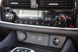2025 Nissan
X-TRAIL ST-L