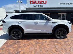 2025 Isuzu MU-X X-TERRAIN