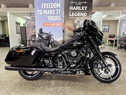 Harley-Davidson Street Glide 117 (flhx)