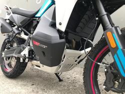 2025 CFMOTO
                800MT-X 