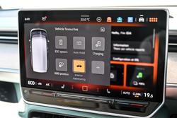 2025 Volkswagen ID. Buzz Pro BEV560