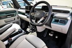 2025 Volkswagen
                ID. Buzz Pro BEV560