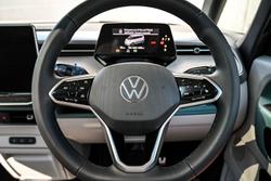 2025 Volkswagen ID. Buzz Pro BEV560