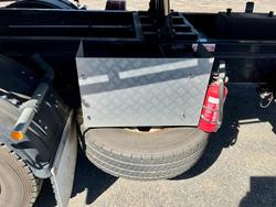 2000 IZUZU Frr500a 175 Siteck Tilt Tray Read Full Spec $45000+Gst IZUZU FRR 500 175 SITECK WHITE