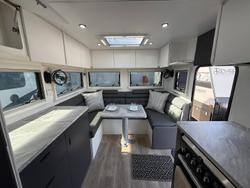 2025 River Caravans Dreamliner