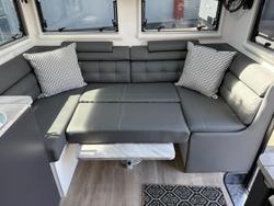 2025 River Caravans Dreamliner