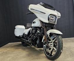 2025 Harley-Davidson Street Glide 117 (FLHX) Touring White