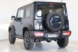 2025 Suzuki
Jimny GLX
