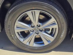 2024 Mazda
                CX-60 G40e Evolve