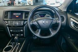 2019 Nissan
Pathfinder Ti