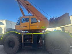 2010 Tadano Gr700ex Yellow