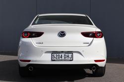2024 Mazda
                3 G20 Evolve