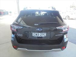 2021 Subaru
Outback AWD Touring