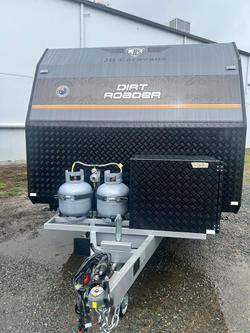 JB Caravans Dirt Roader 18.6