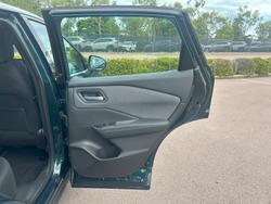 2025 Nissan
QASHQAI ST-L