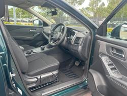 2025 Nissan
QASHQAI ST-L