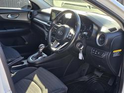 2018 Kia
                Cerato Sport