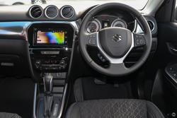 2023 Suzuki Vitara Turbo LY Series II Cool White
