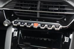 2025 Peugeot 2008 GT Hybrid P24 MY25 Okenite White