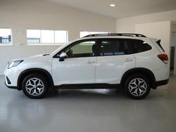 2023 Subaru
                Forester 2.5i