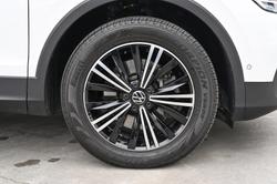 2024 Volkswagen
                Tiguan 132TSI Life
