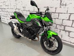 2025 Kawasaki Z500 (ER500) Z Green