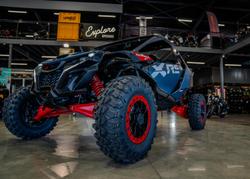 2025 Can-Am MAVERICK R X rs Maverick
