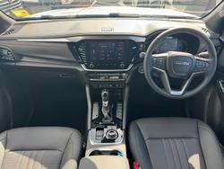 2025 Isuzu MU-X X-TERRAIN