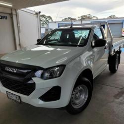 2024 Isuzu
D-MAX SX High Ride