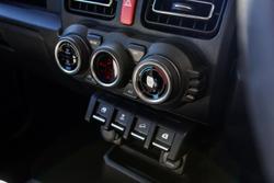 2024 Suzuki
Jimny GLX