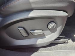 2024 MG HS Essence AS33 MY24.5 Diamond Red