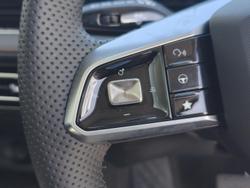 2024 MG HS Essence AS33 MY24.5 Diamond Red