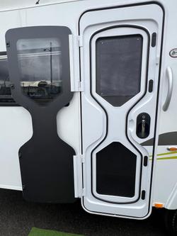 2025 Avan Aspire 555 Pop Top