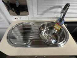 2025 Avan Aspire 555 Pop Top